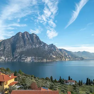 Appartamento Bella Vista, Riva di Solto